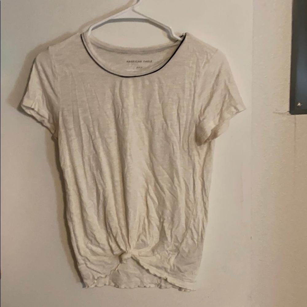 White t shirt